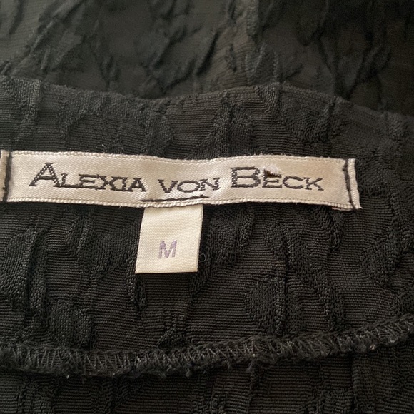 Alexia Von Beck - Picture 6 of 7